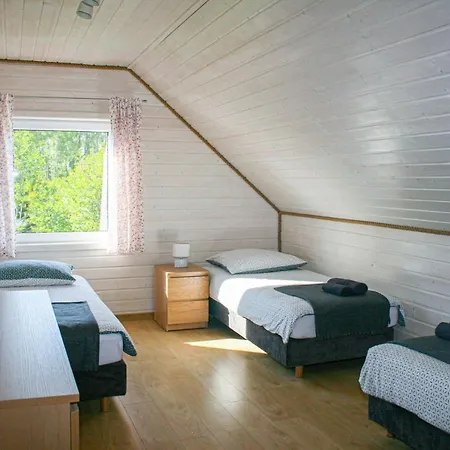 Zrodlana 10 לוביאטובו