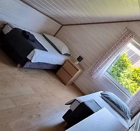 Zrodlana 10 山林小屋 *