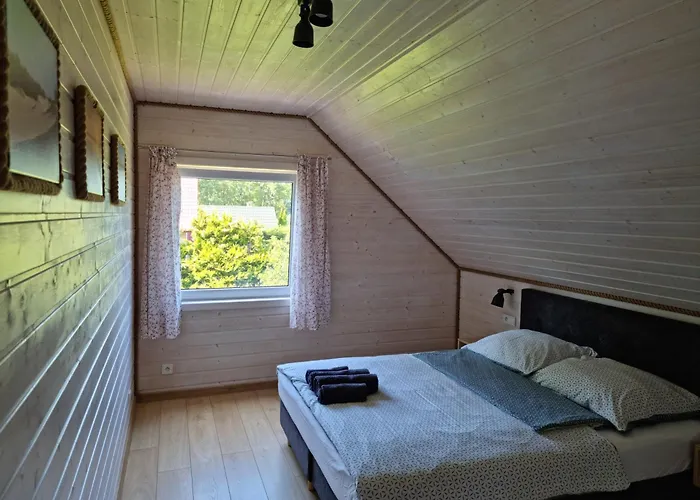 Zrodlana 10 بيت خشبي